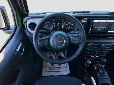 2026 Jeep Wrangler — photo 21 view
