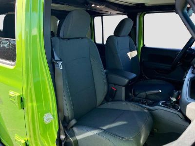 2026 Jeep Wrangler — photo 26 view