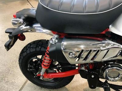 2025 Honda Monkey ABS - Photo 11