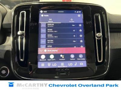2025 Volvo XC40 — photo 20 view