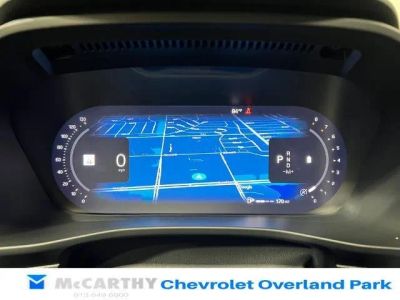 2025 Volvo XC40 — photo 13 view