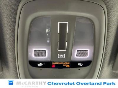2025 Volvo XC40 — photo 23 view
