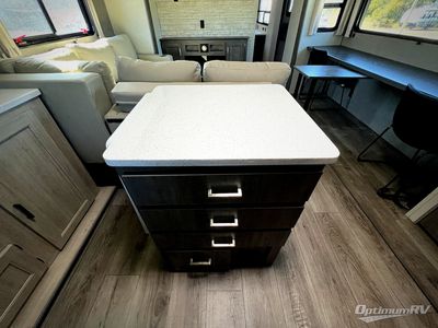 2026 Coachmen Catalina Legacy Edition - Photo 10