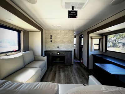 2026 Coachmen Catalina Legacy Edition - Photo 4