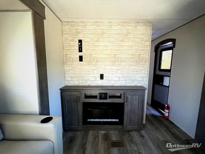 2026 Coachmen Catalina Legacy Edition - Photo 12