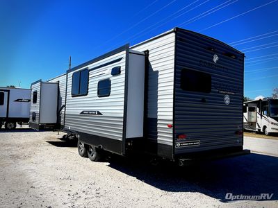 2026 Coachmen Catalina Legacy Edition - Photo 2