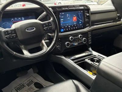 2024 Ford F-250SD — photo 16 view