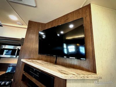 2018 Forest River Sierra — photo 15 view