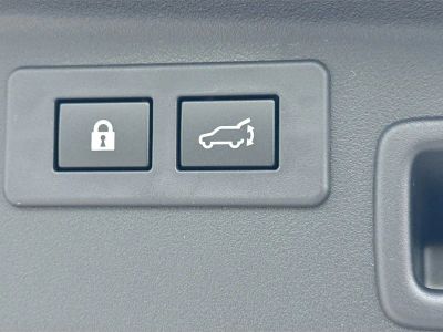 2026 Subaru Outback — photo 13 view