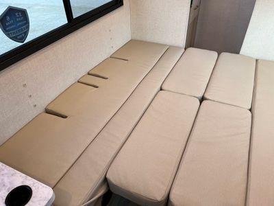 2026 Thor Motor Coach CHATEAU - Photo 15