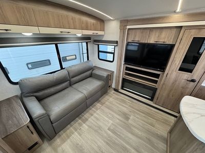 2024 Grand Design Imagine - Photo 9