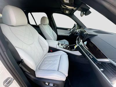 2026 BMW X5 — photo 23 view