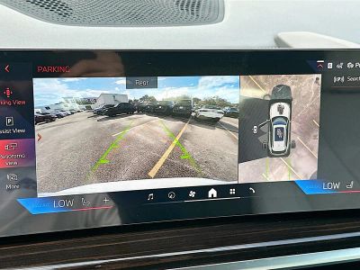 2026 BMW X5 — photo 12 view