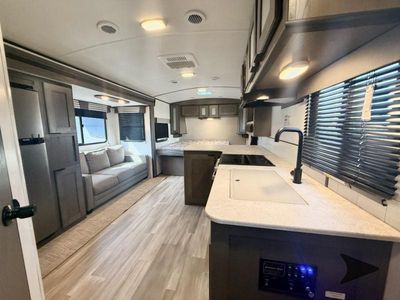 2022 Cruiser MPG - Photo 3