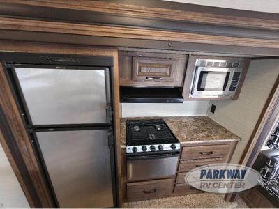 2016 Keystone RV Cougar X-Lite - Photo 14