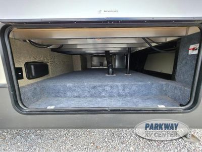 2016 Keystone RV Cougar X-Lite - Photo 4