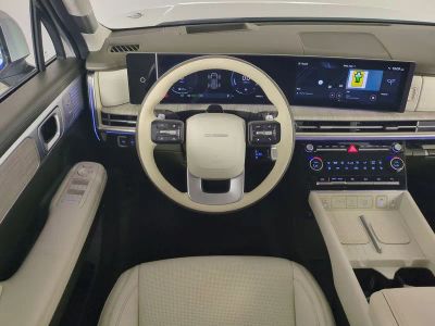 2025 Hyundai Santa Fe Hybrid — photo 20 view