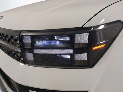 2025 Hyundai Santa Fe Hybrid — photo 10 view
