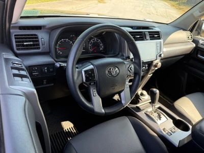 2020 Toyota 4Runner SR5 Premium - Photo 3