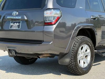 2020 Toyota 4Runner SR5 Premium - Photo 14