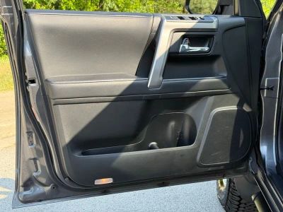 2020 Toyota 4Runner SR5 Premium - Photo 21