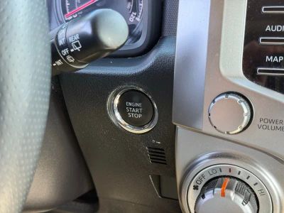 2020 Toyota 4Runner SR5 Premium - Photo 32