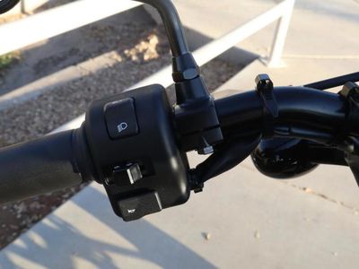 2025 Yamaha Bolt R-Spec - Photo 11