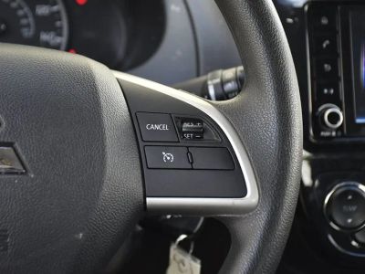 2024 Mitsubishi Mirage — photo 9 view