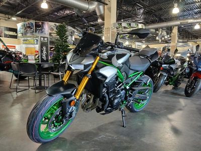 2026 Kawasaki Z900 SE ABS - Photo 3