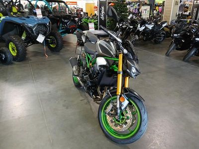 2026 Kawasaki Z900 SE ABS - Photo 2