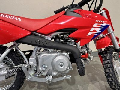 2026 Honda CRF50F - Photo 12