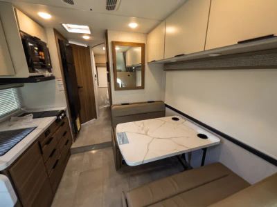 2027 Thor Motor Coach CHATEAU — photo 7 view