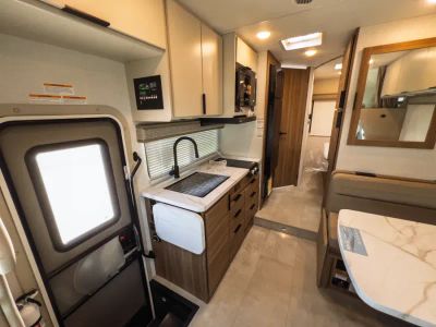 2027 Thor Motor Coach CHATEAU — photo 9 view