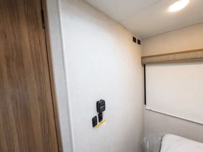 2027 Thor Motor Coach CHATEAU — photo 14 view
