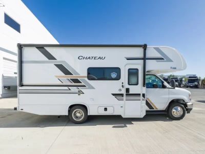 2027 Thor Motor Coach CHATEAU — photo 18 view