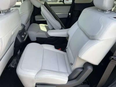 2026 Ford Expedition - Photo 12