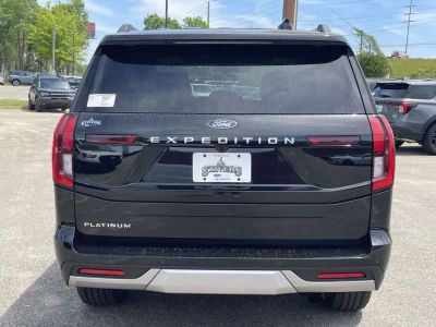 2026 Ford Expedition - Photo 4
