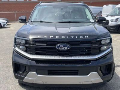 2026 Ford Expedition - Photo 8