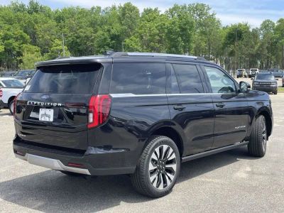 2026 Ford Expedition - Photo 3