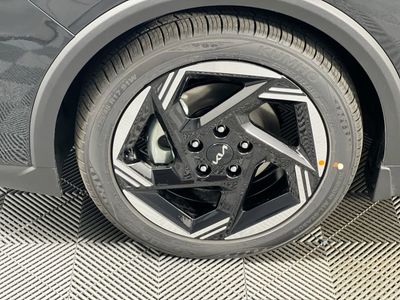 2025 Kia K4 — photo 12 view