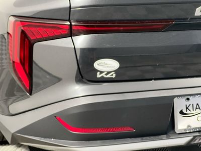 2025 Kia K4 — photo 9 view