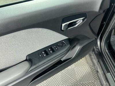 2025 Kia K4 — photo 15 view