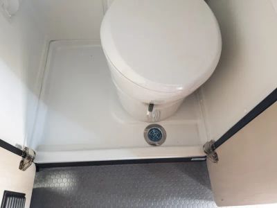 2027 Tiffin TIFFIN — photo 12 view