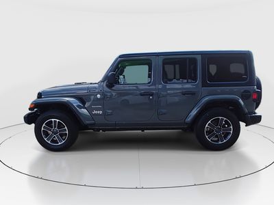 2023 Jeep Wrangler - Photo 4