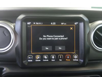 2023 Jeep Wrangler - Photo 25