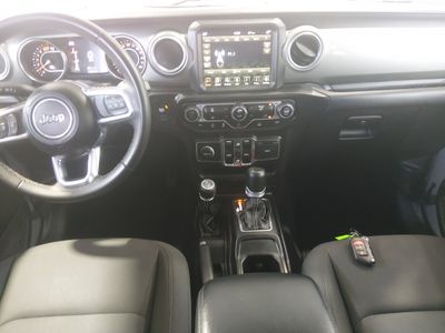 2023 Jeep Wrangler - Photo 16