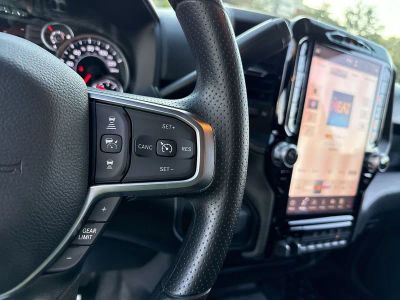 2026 Ram 3500 — photo 16 view