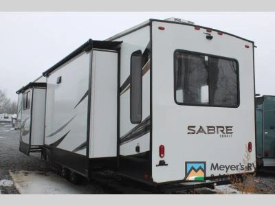 2022 Forest River RV Sabre - Photo 4