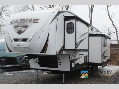 2022 Forest River RV Sabre - Photo 3
