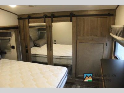 2022 Forest River RV Sabre - Photo 47